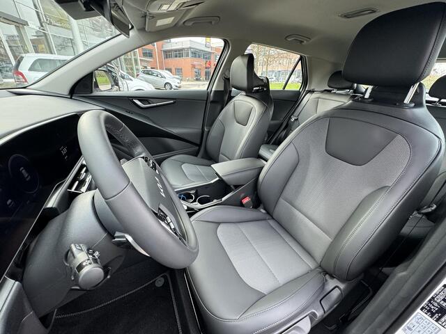 KIA Niro 1.6 GDi Hybrid DynamicLine , Direct Leverbaar!, Inclusief 3000 euro Inruilpremie!, Complete Uitvoering!, Voorraadkorting!