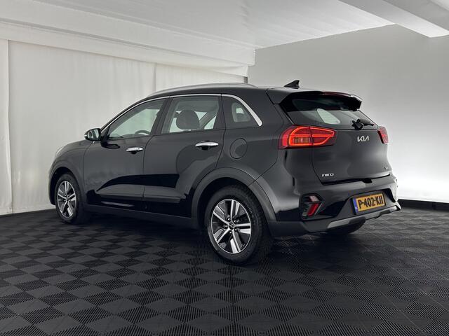 KIA Niro 1.6 GDi Hybrid DynamicLine (INCL-BTW) *AUT | ADAPTIVE-CRUISE | 1/2 LEATHER-FABRIC | NAVI-FULLMAP | CAMERA | DAB+ | KEYLESS | ECC | DIGI-COCKPIT | SHIFT-PADDLES | LANE-ASSIST | PDC | 16''ALU*