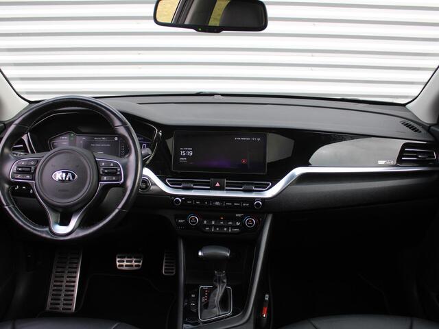 KIA Niro 1.6 GDi Hybrid DynamicPlusLine | Trekhaak | Stuur-/stoelverwarming | Schuifdak | Camera | Cruise adapt. | Dodehoek detectie | 16" LM | Leer | LED | Navi |