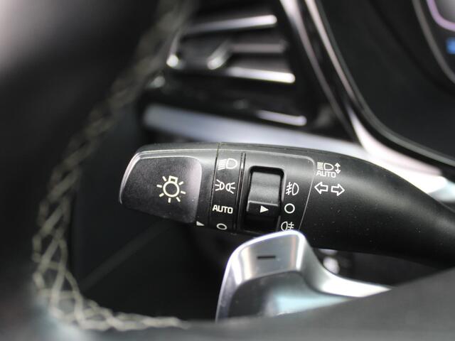 KIA Niro 1.6 GDi Hybrid DynamicPlusLine | Trekhaak | Stuur-/stoelverwarming | Schuifdak | Camera | Cruise adapt. | Dodehoek detectie | 16" LM | Leer | LED | Navi |