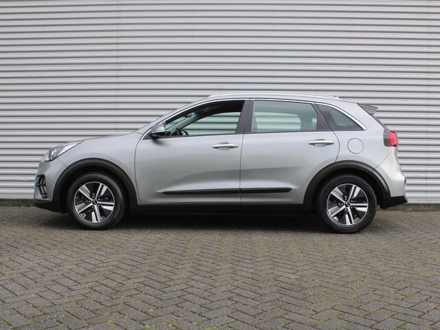 KIA Niro 1.6 GDi Hybrid Edition | Trekhaak | Camera | Cruise adapt. | Clima | Apple Carplay | Android Auto | 16" LM | Half leer/stof |
