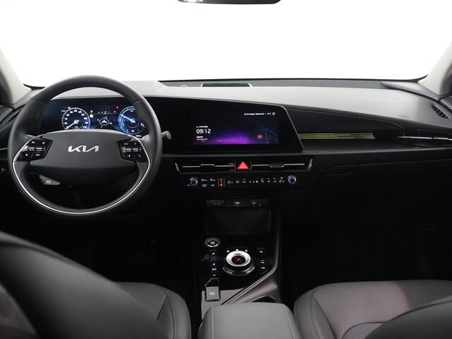 KIA Niro 1.6 GDi PHEV DynamicPlusLine Edition | 18" lichtmetalen velgen | Elektrisch verstelbare bestuurdersstoel | Stoel/Stuurwielverwarming | LED Koplampen | Elektrisch bedienbare achterklep |