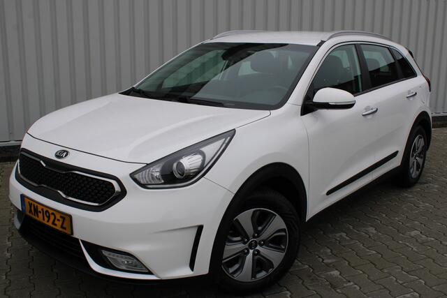 KIA Niro 1.6 GDi Hybrid DynamicLine | Incl. 12 maanden garantie | Apple Carplay/Android Auto | Adaptieve cruise control | Parkeersensoren achter | Achteruitrijcamera | Trekhaak | Climate control