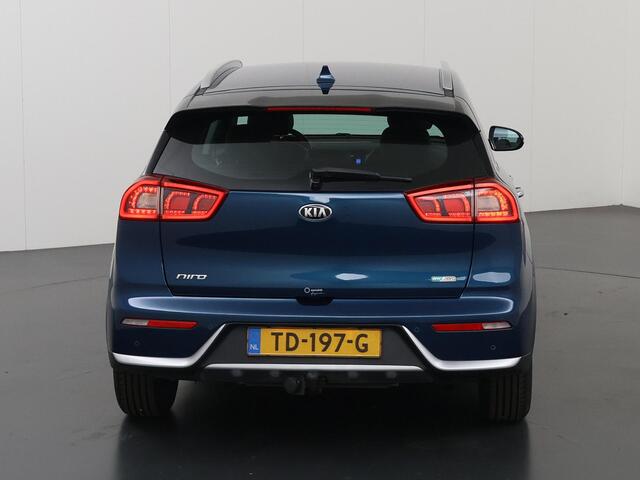KIA Niro 1.6 GDi Hybrid DynamicLine | Trekhaak | Navigatiesysteem | Parkeercamera | Stoelverwarming | Cruise Control |