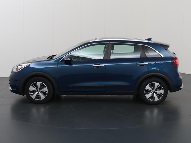 KIA Niro 1.6 GDi Hybrid DynamicLine | Trekhaak | Navigatiesysteem | Parkeercamera | Stoelverwarming | Cruise Control |