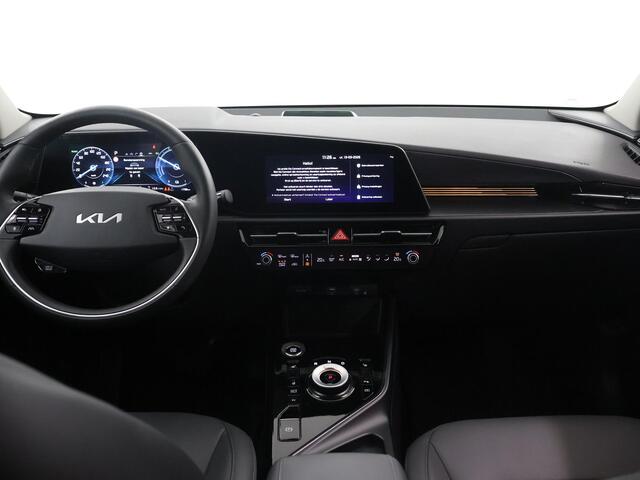 KIA Niro 1.6 GDi PHEV DynamicPlusLine | 18" lichtmetalen velgen | Elektrisch verstelbare bestuurdersstoel | Stoel/Stuurwielverwarming | LED Koplampen | Elektrisch bedienbare achterklep |