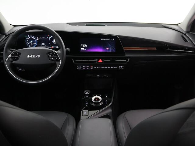 KIA Niro 1.6 GDi PHEV DynamicPlusline Edition | 18" lichtmetalen velgen | Elektrisch verstelbare bestuurdersstoel | Stoel/Stuurwielverwarming | LED Koplampen | Elektrisch bedienbare achterklep |