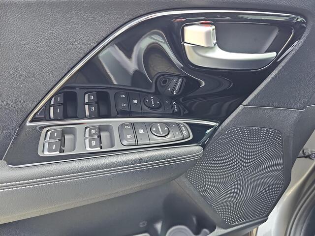 KIA Niro 1.6 GDi Hybrid DynamicLine Navigatie | Camera