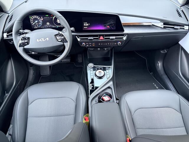 KIA Niro 1.6 GDi Hybrid DynamicLine Direct Leverbaar NU RIJKLAAR ¤. 34.995,= INCL. ALLE LOPENDE ACTIE