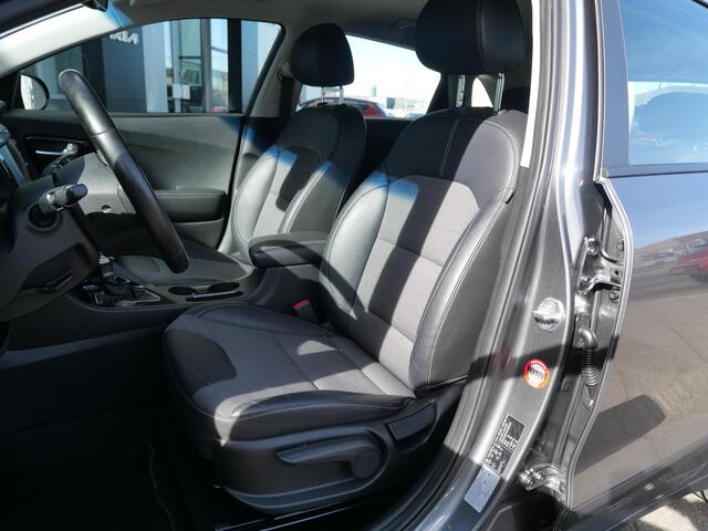 KIA Niro 1.6 GDi Hybrid DynamicLine | Trekhaak | Cruise | Clima Navi | Carplay | Camera |