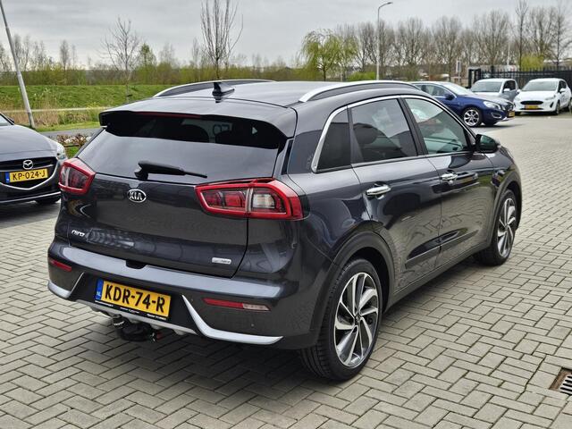 KIA Niro 1.6 GDi Hybrid ExecutiveLine Leer Trekhaak Carplay