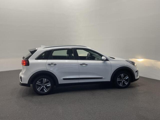 KIA Niro 1.6 GDi Hybrid DynamicLine Navigatie Apple Carplay/Android Auto Camera Parkeersensoren achter Cruise Control Climate Control Lichtmetalen velgen