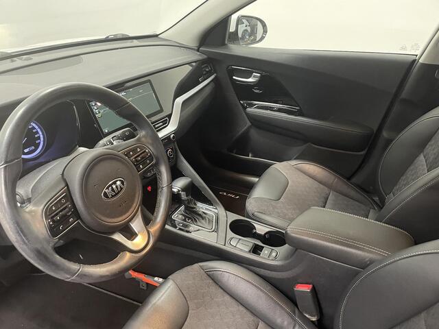 KIA Niro 1.6 GDi Hybrid DynamicLine Navigatie Apple Carplay/Android Auto Camera Parkeersensoren achter Cruise Control Climate Control Lichtmetalen velgen