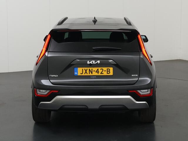 KIA Niro 1.6 GDi PHEV DynamicPlusLine | 18" lichtmetalen velgen | Elektrisch verstelbare bestuurdersstoel | Stoel/Stuurwielverwarming | LED Koplampen | Elektrisch bedienbare achterklep |