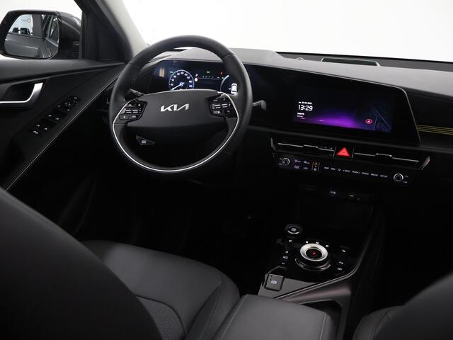 KIA Niro 1.6 GDi PHEV DynamicPlusLine Edition | 18" lichtmetalen velgen | Elektrisch verstelbare bestuurdersstoel | Stoel/Stuurwielverwarming | LED Koplampen | Elektrisch bedienbare achterklep |