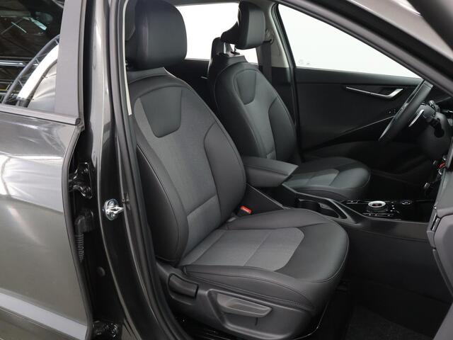 KIA Niro 1.6 GDi PHEV DynamicPlusLine Edition | 18" lichtmetalen velgen | Elektrisch verstelbare bestuurdersstoel | Stoel/Stuurwielverwarming | LED Koplampen | Elektrisch bedienbare achterklep |