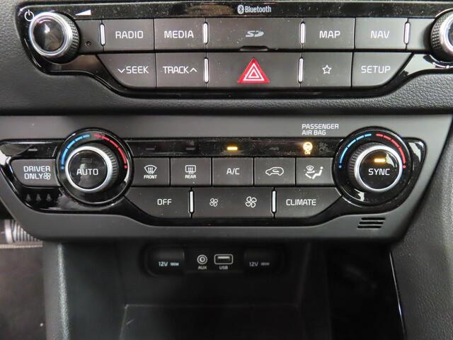 KIA Niro 1.6 GDi Hybrid DynamicLine | 50.000 KM ! Verwacht!