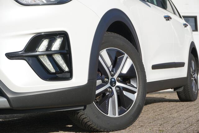 KIA Niro 1.6 GDi Hybrid Edition | CAMERA | METALLIC WIT |