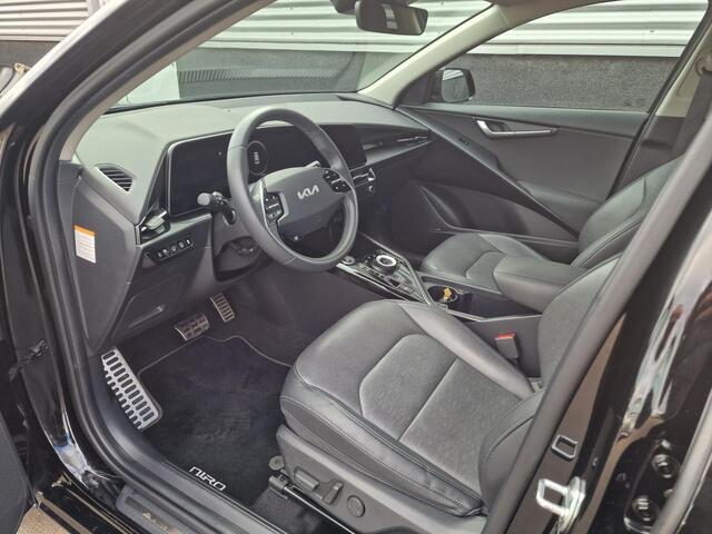 KIA Niro 1.6 GDi Hybrid ExecutiveLine Trekhaak, 1e eign. Nieuw geleverd en dealeronderhouden, Schuif/kanteldak, HUD, BSM, PDC, Stoelkoeling + verwarming,