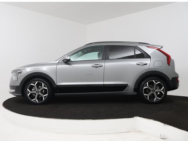 KIA Niro 1.6 GDi Hybrid ExecutiveLine | Schuif-/kanteldak | Electrische stoelen | Head-UP Display | WORDT VERWACHT Locatie Mazda RIJEN Adres: Parallelweg 49, 5121 LD Rijen