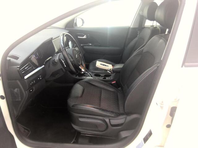 KIA Niro 1.6 GDI HYBRID DYNAMICLINE I AUTOMAAT I TREKHAAK I APPLE CARPLAY I P-CAMERA