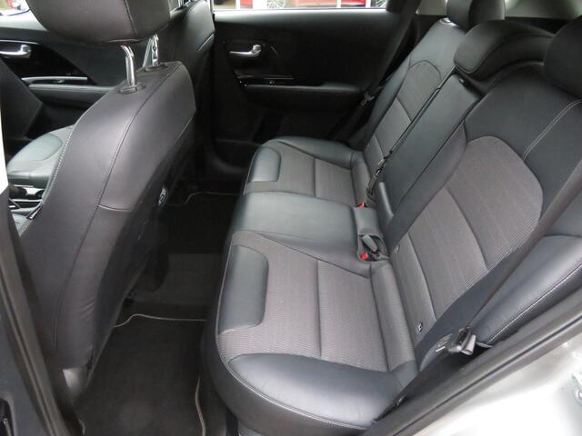 KIA Niro 1.6 GDi Hybrid ExecutiveLine 1e Eigenaar Airco ACC Cr-Control CarPlay Schuifdak