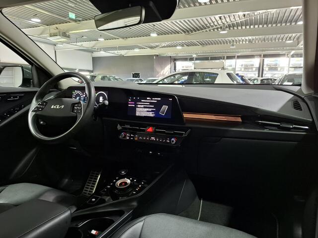 KIA Niro 1.6 GDi PHEV ExecutiveLine Trekhaak, Schuif kantel dak, stoel en stuur verwarming, stoel verkoeling, Apple Carplay/Android Auto, Navigatie, Camera.