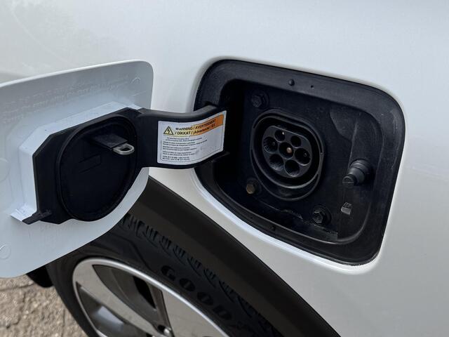 KIA Niro 1.6 GDi PHEV DynamicLine I INCL. ¤ 850,00 AFL.KOSTEN + BOVAG GARANTIE