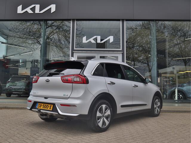 KIA Niro 1.6 GDi Hybrid Edition Navigatie | Schuifdak | Stoel+Stuurverwarming | Trekhaak | tot 10 jaar Garantie
