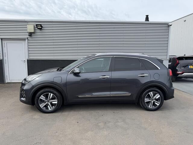KIA Niro 1.6 GDi PHEV ExecutiveLine Schuif/kanteldak, Navigatie, Lederen bekleding, Stoelkoeling/verwarming, Stuurwielverwarmd, Dodehoekdetectie, Lederen bekleding, JBL, Seat memory