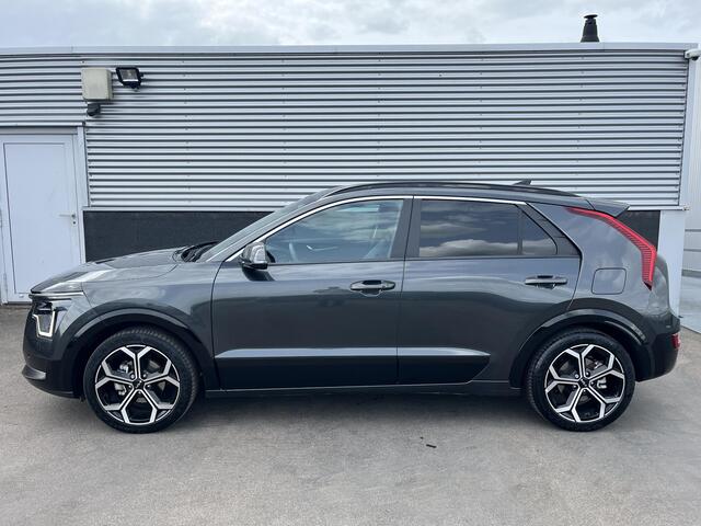 KIA Niro 1.6 GDi Hybrid DynamicPlusLine edition Lederen bekleding, Elektrisch verstelbare bestuurdersstoel, 18" LMV, Stoel- & Stuurwiel verwarmd, Elektrische achterklep, Privacy glass,