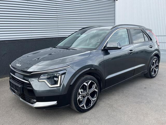 KIA Niro 1.6 GDi Hybrid DynamicPlusLine edition Lederen bekleding, Elektrisch verstelbare bestuurdersstoel, 18" LMV, Stoel- & Stuurwiel verwarmd, Elektrische achterklep, Privacy glass,