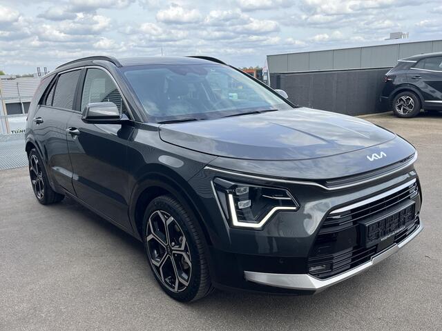 KIA Niro 1.6 GDi Hybrid DynamicPlusLine edition Lederen bekleding, Elektrisch verstelbare bestuurdersstoel, 18" LMV, Stoel- & Stuurwiel verwarmd, Elektrische achterklep, Privacy glass,