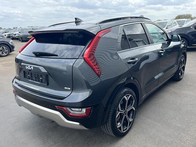 KIA Niro 1.6 GDi Hybrid DynamicPlusLine edition Lederen bekleding, Elektrisch verstelbare bestuurdersstoel, 18" LMV, Stoel- & Stuurwiel verwarmd, Elektrische achterklep, Privacy glass,
