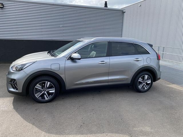 KIA Niro 1.6 GDi PHEV DynamicLine Navigatie, keyless, Apple CarPlay/Android Auto, Plug-in, achteruitrij camera, parkeersensoren v&a, adaptieve cruise control