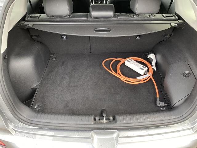 KIA Niro 1.6 GDi PHEV DynamicLine Navigatie, keyless, Apple CarPlay/Android Auto, Plug-in, achteruitrij camera, parkeersensoren v&a, adaptieve cruise control