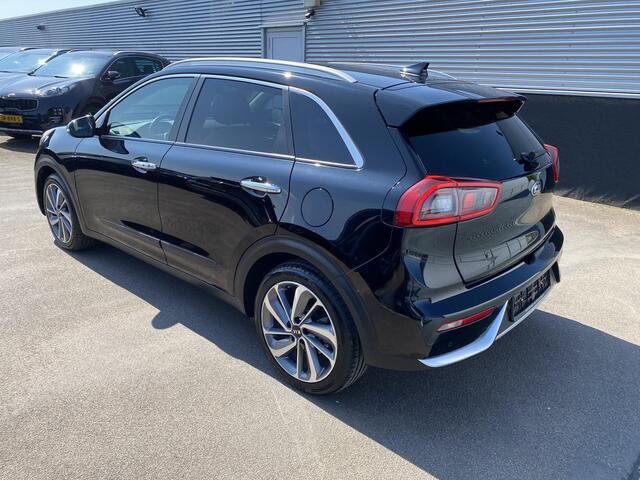 KIA Niro 1.6 GDi Hybrid DynamicLine edition Navigatie, Apple CarPlay/Android Auto, parkeersensoren achter, achteruitrij camera, cruise control adaptief,