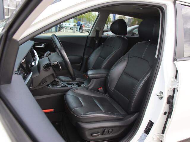 KIA Niro 1.6 GDi Hybrid ExecutiveLine Pano, El. Stoelvw + verk, Camera-Carplay, FULL LED Vol opties!