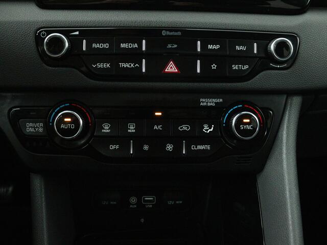 KIA Niro 1.6 GDi Hybrid DynamicLine | Stoel/Stuurverwarming | Camera | Apple Car Play |