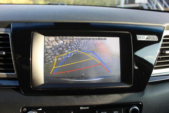 KIA Niro 1.6 GDi Hybrid DynamicLine 1300kg trekhaak, Camera, Carplay, Dab+ audio, cruise en climate control.