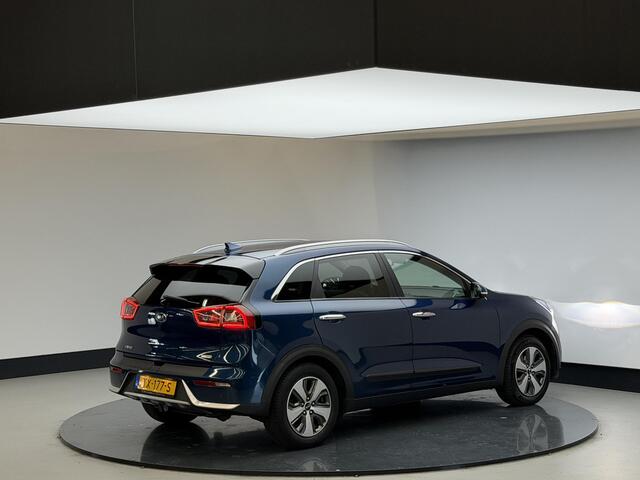 KIA Niro 1.6 GDi Hybrid ExecutiveLine | Carplay | Leer | Trekhaak | All weatherbanden | Cam achter | JBL Sound |
