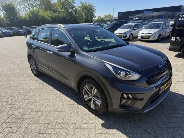KIA Niro 1.6 GDi HEV Dynamicline NAVI + CAMERA + ALL SEASON BANDEN / TREK