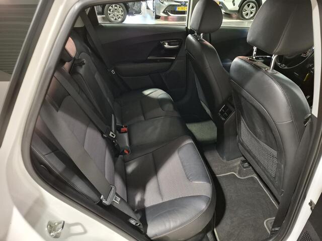 KIA Niro 1.6 GDi Hybrid DynamicLine Trekhaak, Apple Carplay/Android Auto, Navigatie, Camera.