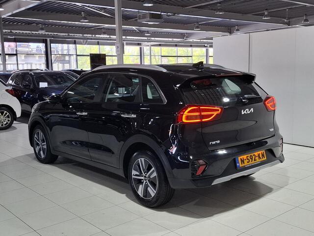 KIA Niro 1.6 GDi Hybrid DynamicLine Apple Carplay/Android Auto, Navigatie, Camera.