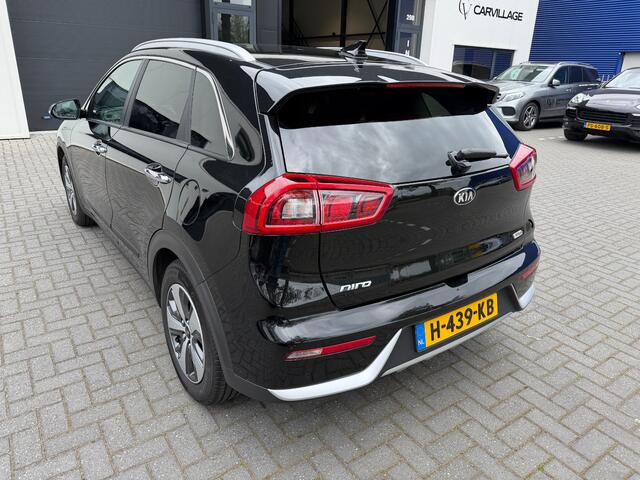 KIA Niro 1.6 GDi Hybrid DynamicLine Automaat Navigatie / Carplay / Camera
