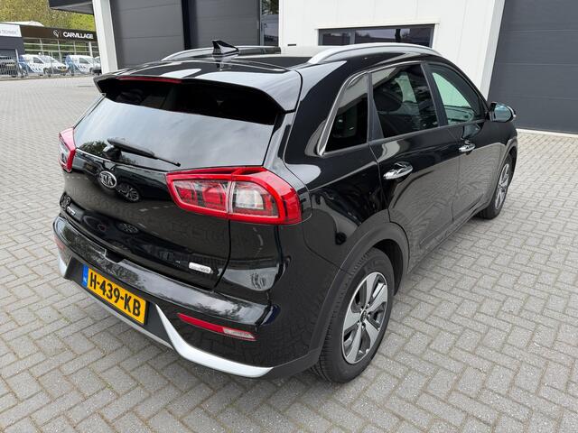 KIA Niro 1.6 GDi Hybrid DynamicLine Automaat Navigatie / Carplay / Camera