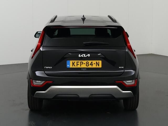 KIA Niro 1.6 GDi Hybrid DynamicPlusLine Edition | Elektrisch verstelbare bestuurdersstoel | Stoel/Stuurwielverwarming | LED Koplampen | Elektrisch bedienbare achterklep |