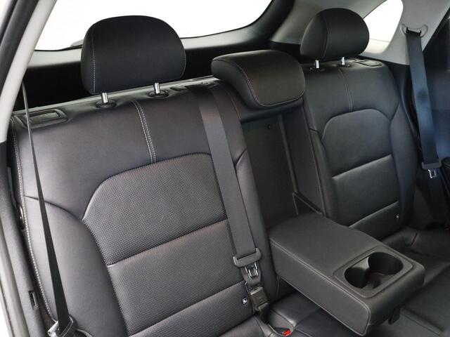 KIA Niro 1.6 GDi Hybrid ExecutiveLine | Trekhaak | Leder | Memory stoelen | Stoel verwarming & koeling | Stuurverwarming | All Season | JBL audio |