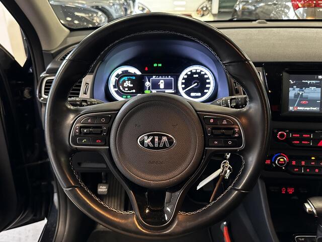 KIA Niro 1.6 GDi Hybrid DynamicLine ,NL auto ,Cruise control ,Achteruitrij camera ,Apple Carplay/Android Auto ,Elektr. inklapbare spiegels ,Elektr. climate control ,Parkeersensoren achter