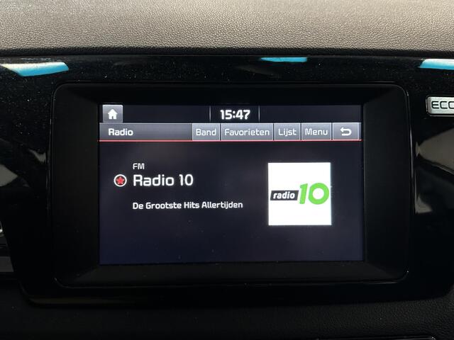 KIA Niro 1.6 GDi Hybrid DynamicLine ,NL auto ,Cruise control ,Achteruitrij camera ,Apple Carplay/Android Auto ,Elektr. inklapbare spiegels ,Elektr. climate control ,Parkeersensoren achter